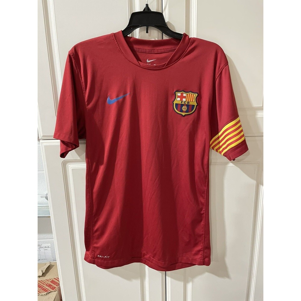 Nike Dri-Fit FC Barcelona Training Soccer Jersey Size Small FCB Red
